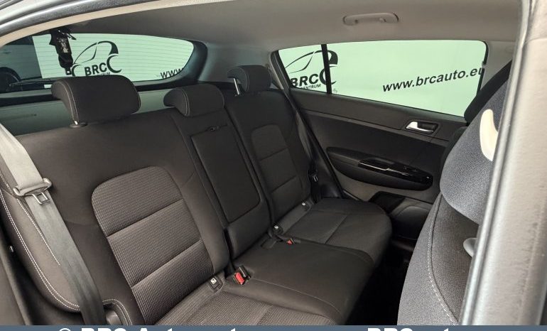 
								Kia Sportage 1.6 CRDi Automatas 2021 full									