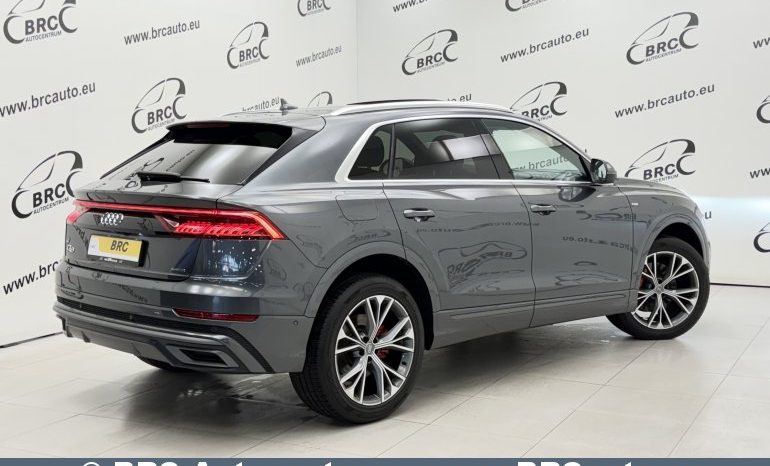 
								Audi Q8 Quattro Premium Plus 55TFSI Automatas 2021 full									