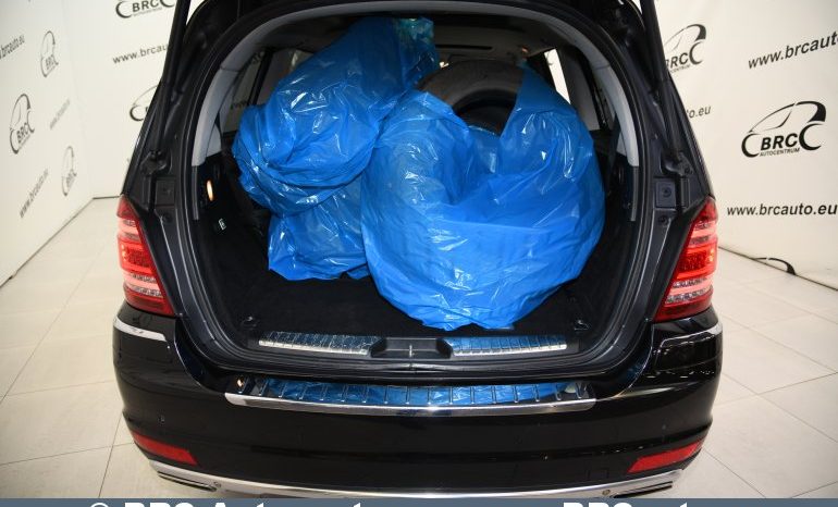 
								Mercedes-Benz GL 350 CDI 4Matic Blue Efficiency Automatas 2011 full									