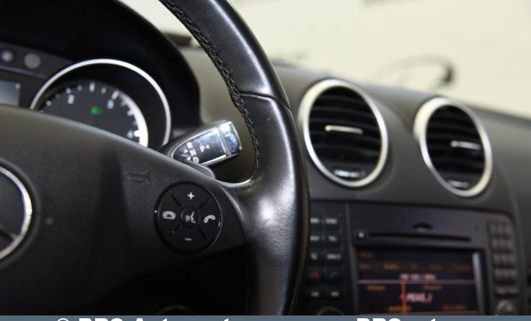 
								Mercedes-Benz GL 350 CDI 4Matic Blue Efficiency Automatas 2011 full									