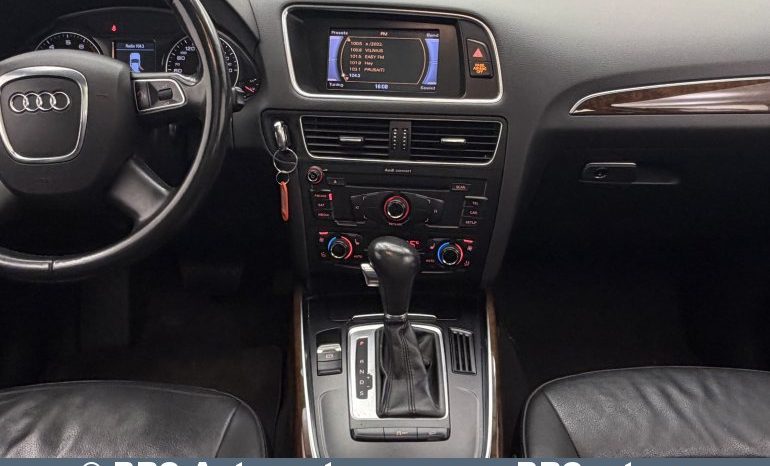 
								Audi Q5 3.2 FSI Quattro Automatas 2011 full									