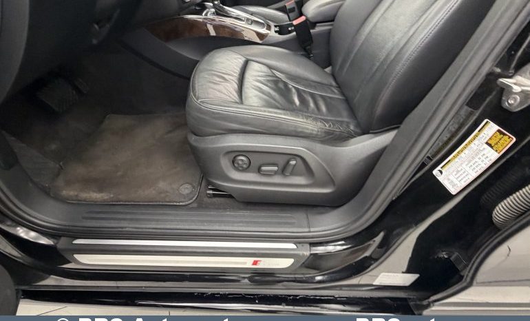 
								Audi Q5 3.2 FSI Quattro Automatas 2011 full									