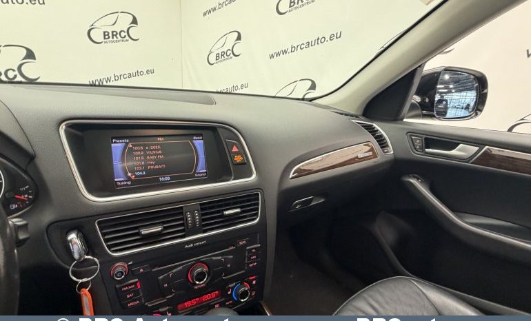 
								Audi Q5 3.2 FSI Quattro Automatas 2011 full									