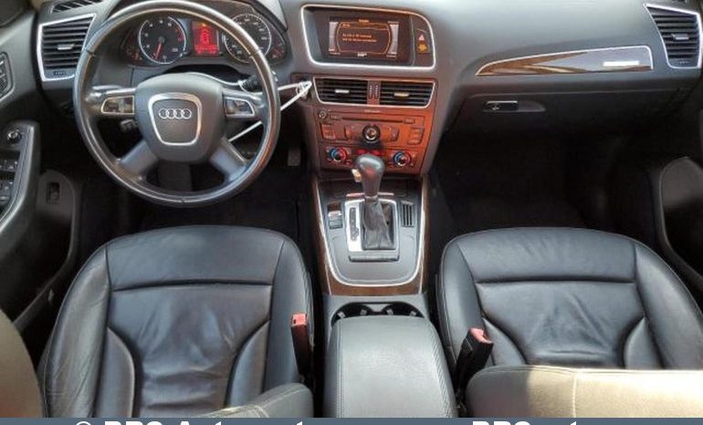 
								Audi Q5 3.2 FSI Quattro Automatas 2011 full									