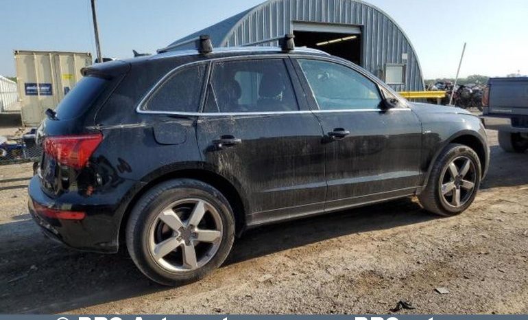 
								Audi Q5 3.2 FSI Quattro Automatas 2011 full									