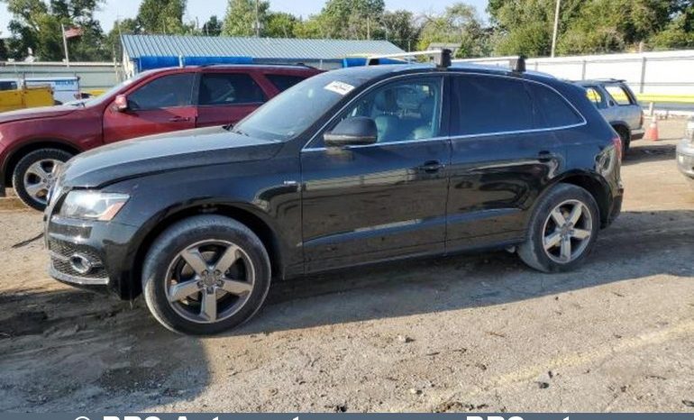 
								Audi Q5 3.2 FSI Quattro Automatas 2011 full									