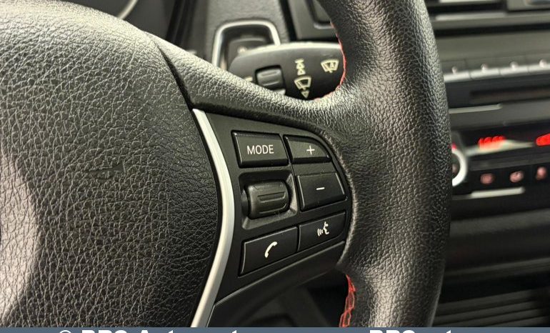
								BMW 118 d Sport 2012 full									