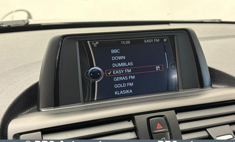 
								BMW 118 d Sport 2012 full									