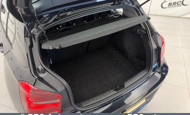 
								BMW 118 d Sport 2012 full									