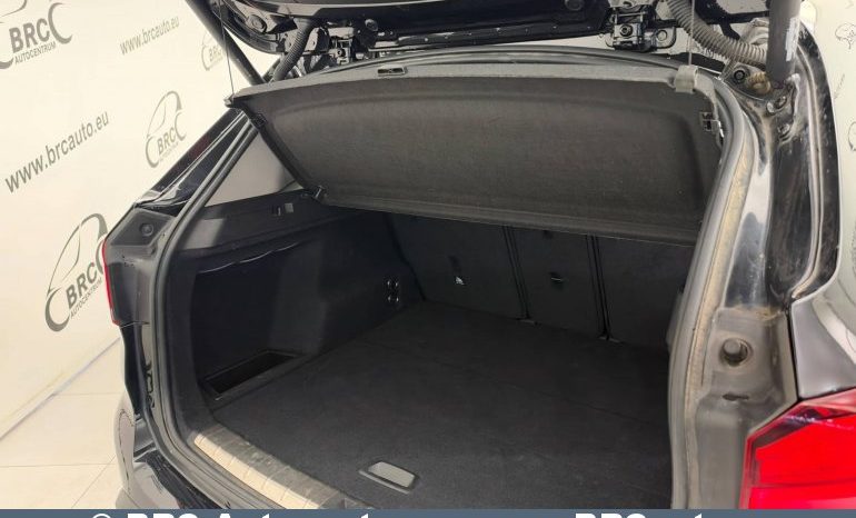 
								BMW X1 sDrive18d Automatas 2022 full									