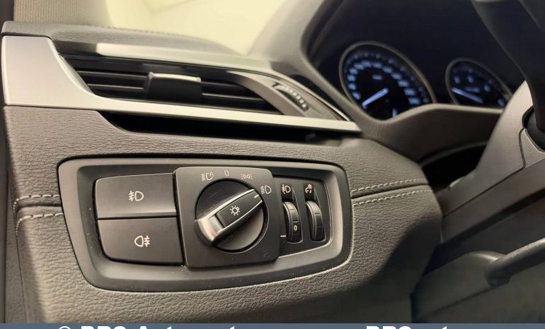 
								BMW X1 sDrive18d Automatas 2022 full									