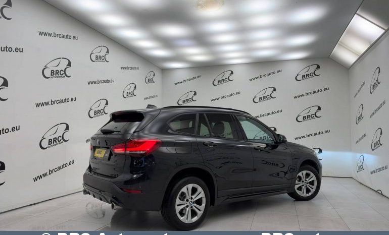 
								BMW X1 sDrive18d Automatas 2022 full									