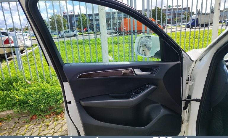 
								Audi Q5 2.0 Quattro S-Line Automatas 2011 full									