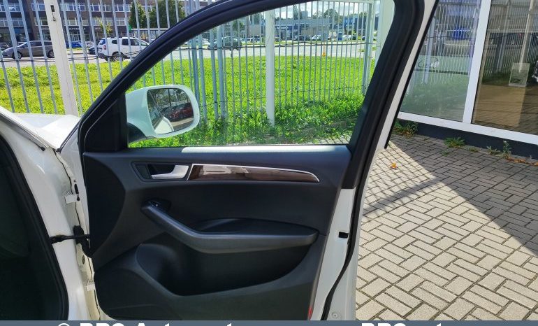 
								Audi Q5 2.0 Quattro S-Line Automatas 2011 full									