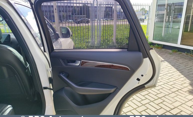 
								Audi Q5 2.0 Quattro S-Line Automatas 2011 full									