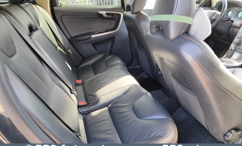 
								Volvo XC 60 2.4 D5 AWD  Automatas 2009 full									