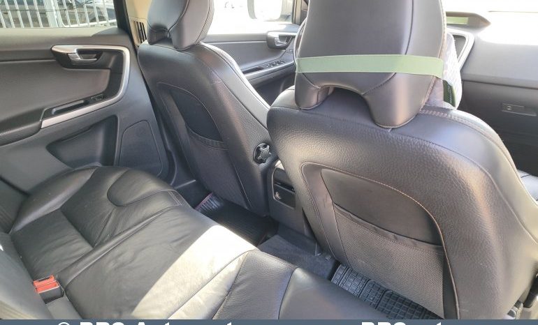 
								Volvo XC 60 2.4 D5 AWD  Automatas 2009 full									