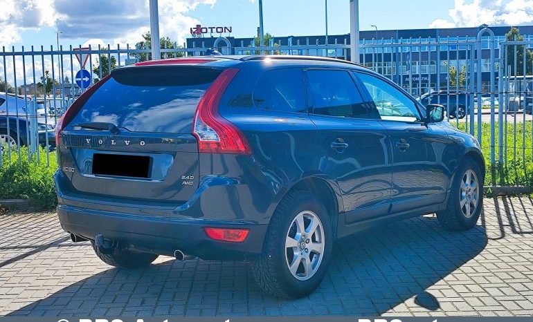 
								Volvo XC 60 2.4 D5 AWD  Automatas 2009 full									