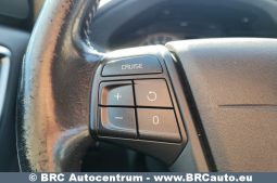 
										Volvo XC 60 2.4 D5 AWD  Automatas 2009 full									