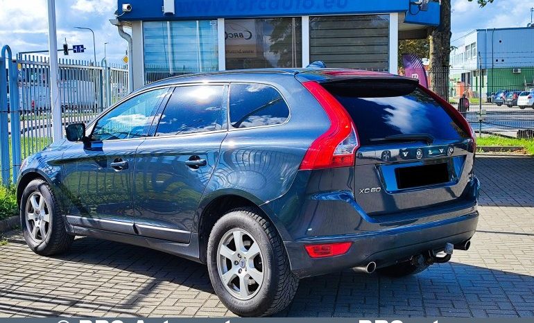 
								Volvo XC 60 2.4 D5 AWD  Automatas 2009 full									