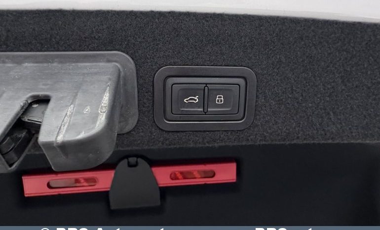 
								Audi A6 40 TDI Quattro Automatas 2016 full									