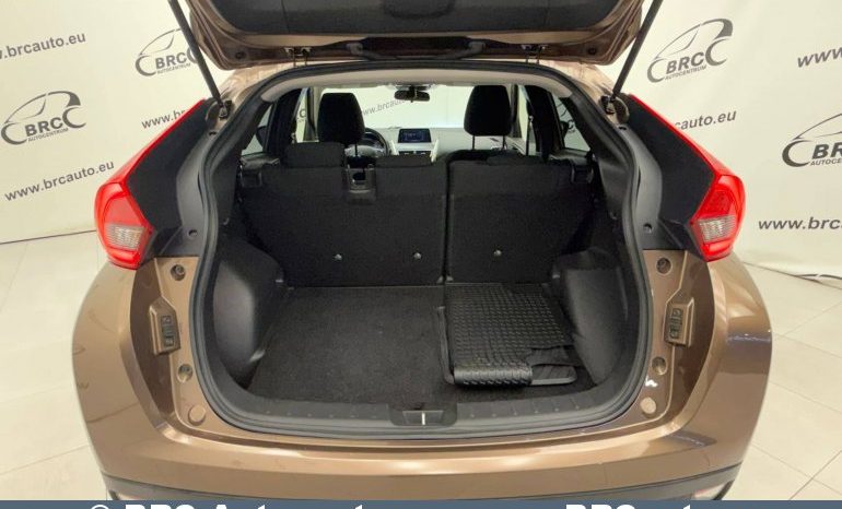 
								Mitsubishi Eclipse Cross 1.5 T-MIVEC 4WD SE Automatas 2020 full									