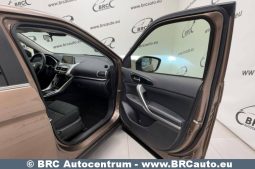 
										Mitsubishi Eclipse Cross 1.5 T-MIVEC 4WD SE Automatas 2020 full									