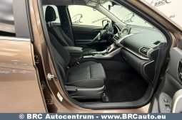 
										Mitsubishi Eclipse Cross 1.5 T-MIVEC 4WD SE Automatas 2020 full									