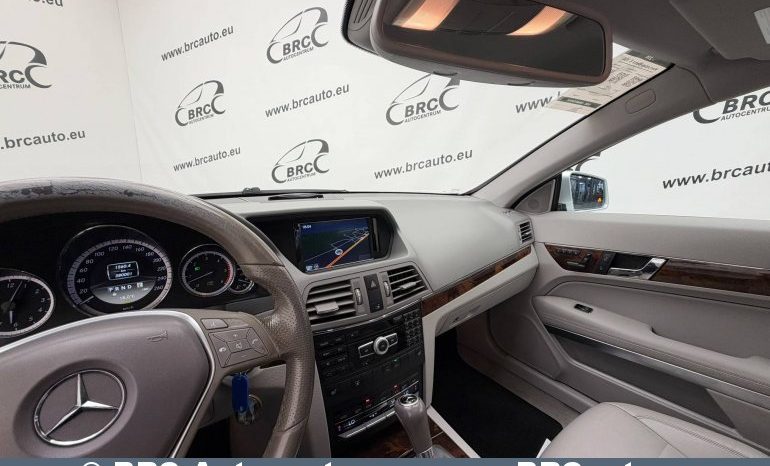 
								Mercedes-Benz E 350  2011 full									