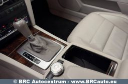 
										Mercedes-Benz E 350  2011 full									