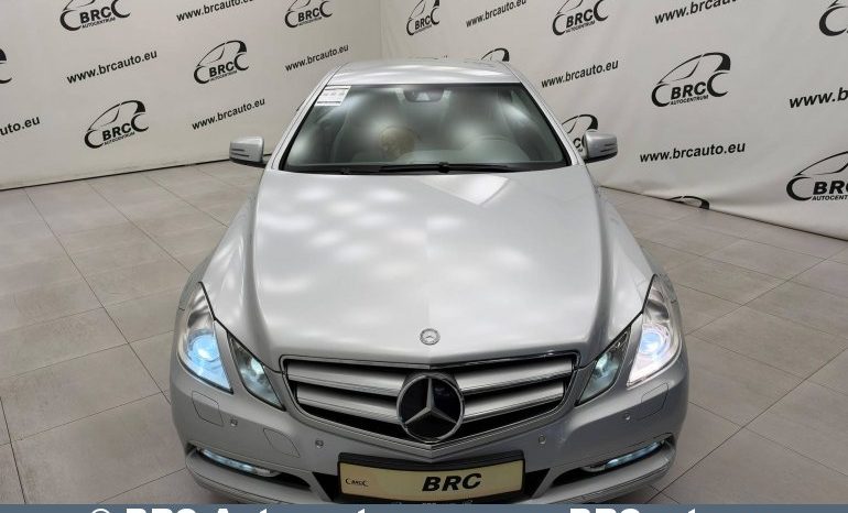
								Mercedes-Benz E 350  2011 full									