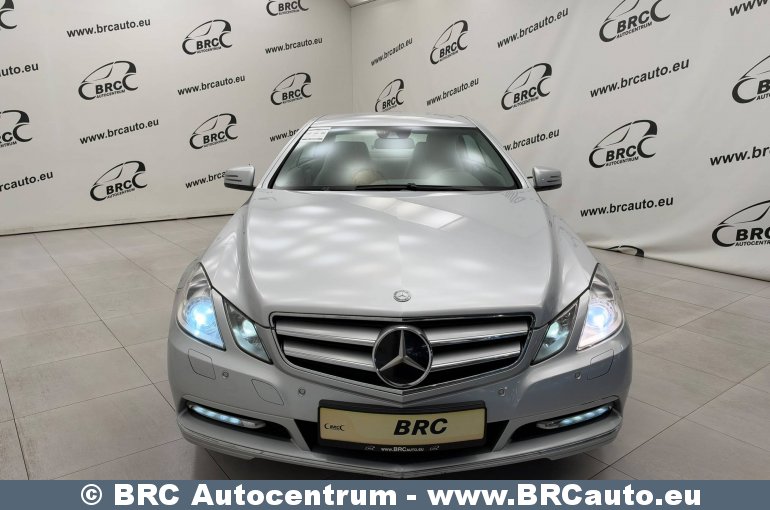 Mercedes-Benz E 350  2011