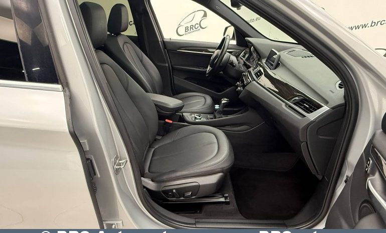 
								BMW X1 xDrive28i Automatas 2018 full									