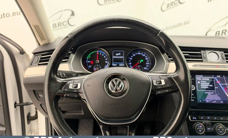 
								Volkswagen Passat 1.4 TSI GTE Plug-in Hybrid 2017 full									