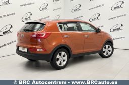 
										Kia Sportage 2.0 AWD Automatas 2012 full									