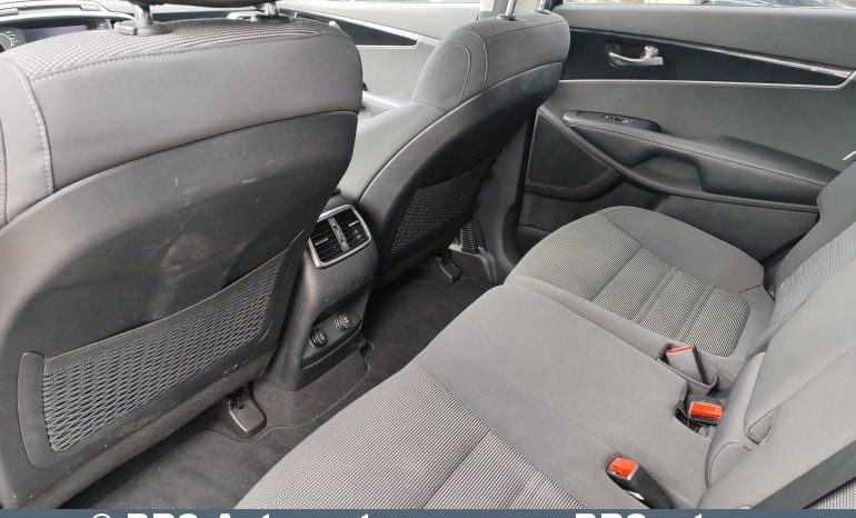 
								Kia Sorento 2.2 CRDi EcoDynamics AWD 2017 full									