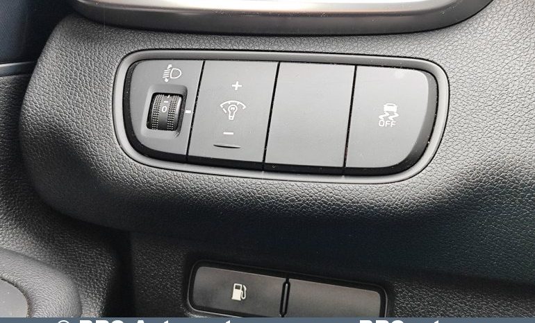 
								Kia Sorento 2.2 CRDi EcoDynamics AWD 2017 full									