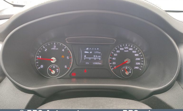 
								Kia Sorento 2.2 CRDi EcoDynamics AWD 2017 full									