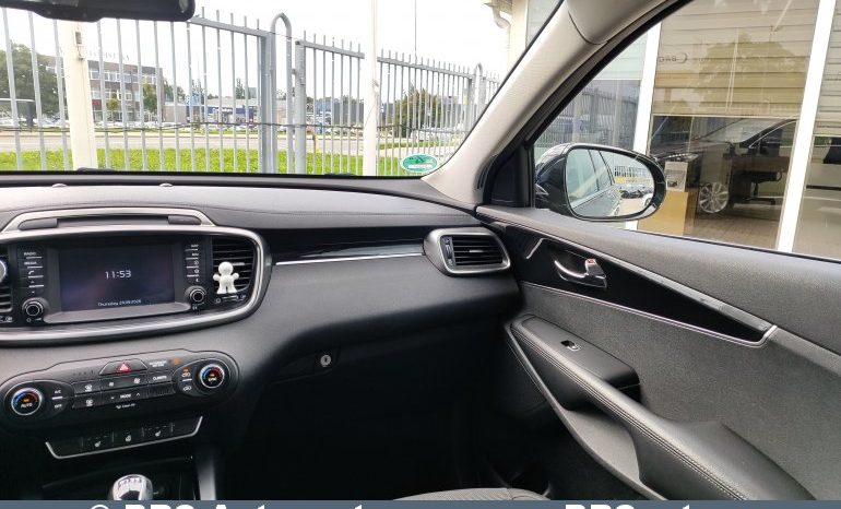 
								Kia Sorento 2.2 CRDi EcoDynamics AWD 2017 full									
