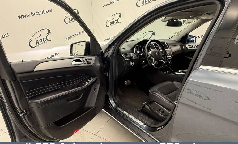 
								Mercedes-Benz ML 350  2013 full									