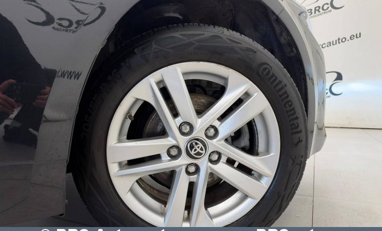 
								Toyota Corolla 1.8 Hybrid Automatas 2022 full									