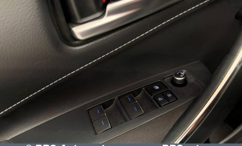 
								Toyota Corolla 1.8 Hybrid Automatas 2022 full									