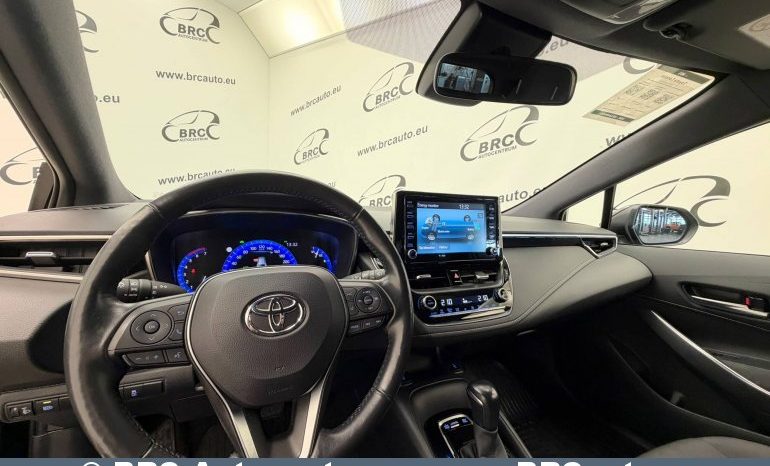 
								Toyota Corolla 1.8 Hybrid Automatas 2022 full									