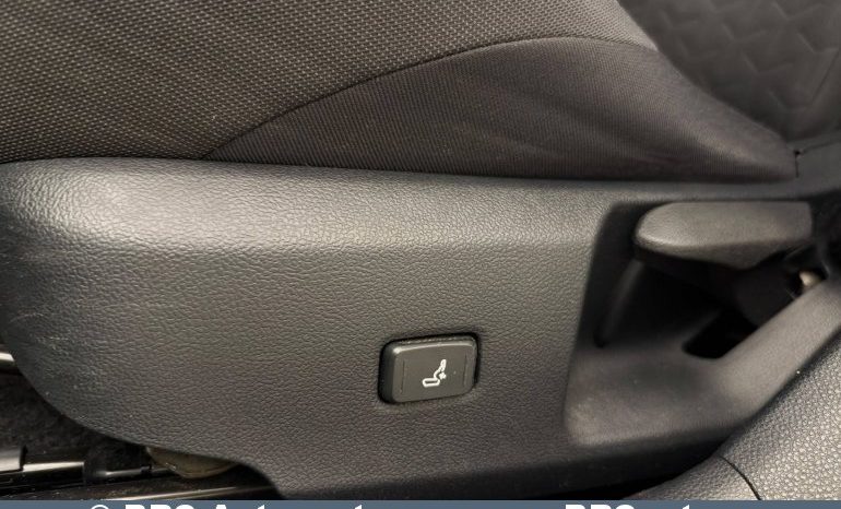 
								Toyota Corolla 1.8 Hybrid Automatas 2022 full									