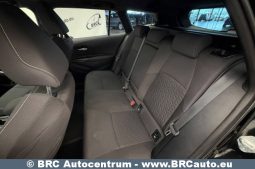
										Toyota Corolla 1.8 Hybrid Automatas 2022 full									