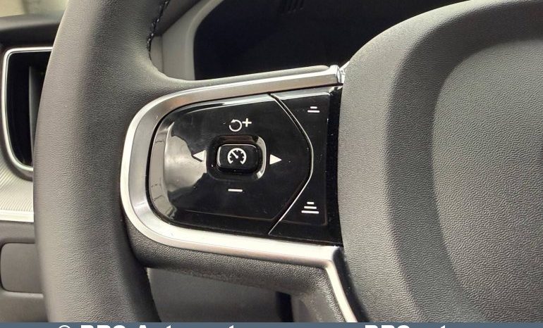 
								Volvo XC 60 T6 Plug-In Hybrid AWD Automatas 2024 full									