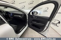 
										Volvo XC 60 T6 Plug-In Hybrid AWD Automatas 2024 full									