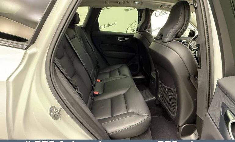 
								Volvo XC 60 T6 Plug-In Hybrid AWD Automatas 2024 full									