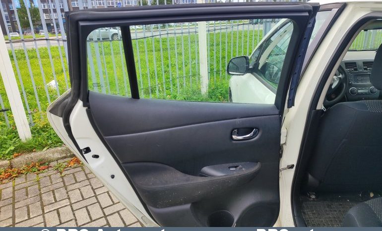 
								Nissan Leaf 24 kwh 2015 full									