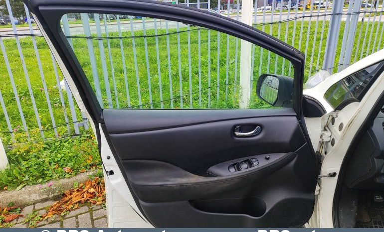 
								Nissan Leaf 24 kwh 2015 full									